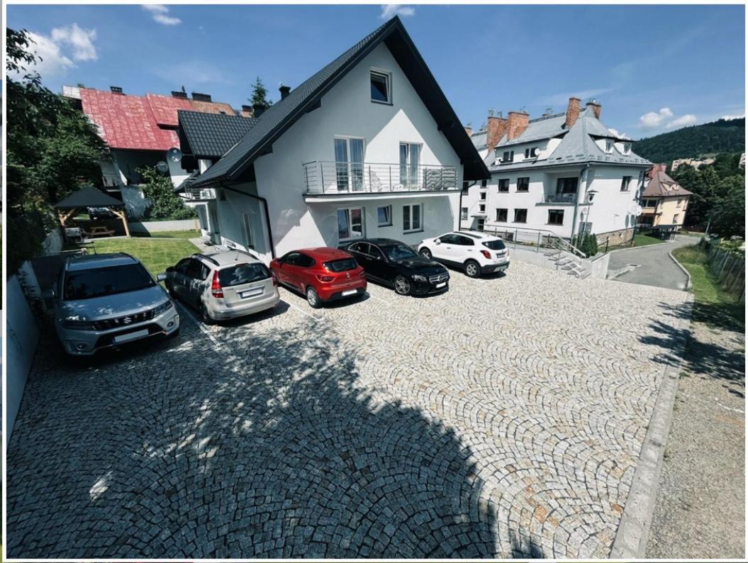 Willa Wena Krynica Zdroj Luaran gambar